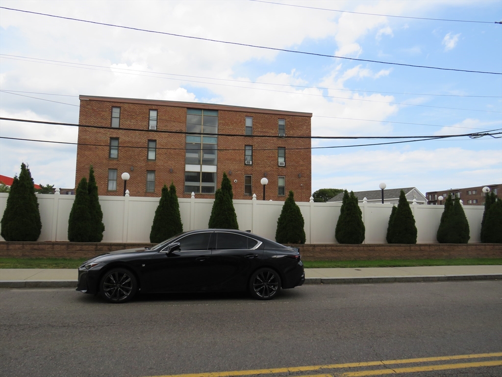 תמונה של הנכס: 175 Ward St #32, Revere