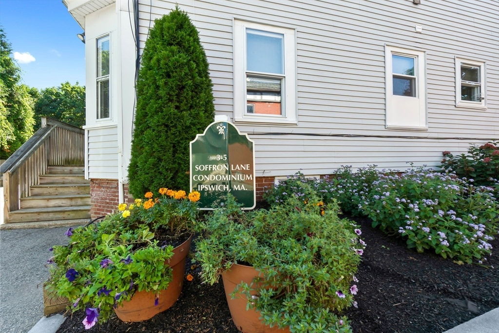 תמונה של הנכס: 3 Soffron Ln #1, Ipswich