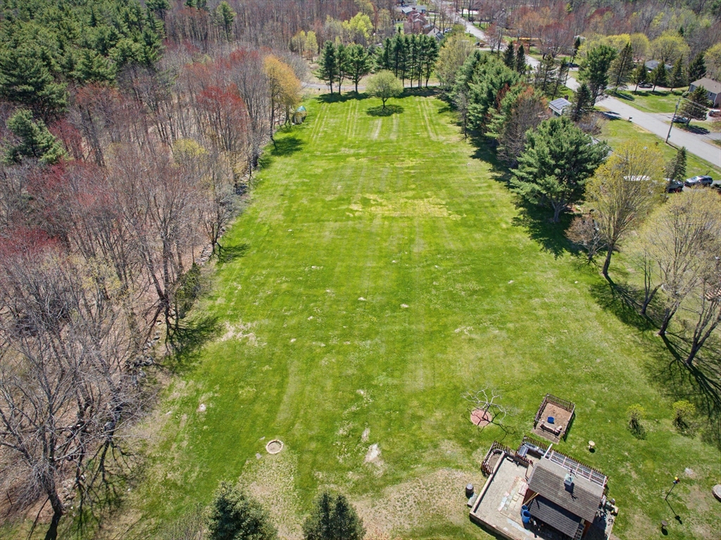 תמונה של הנכס: 136 Chapel St, Gardner
