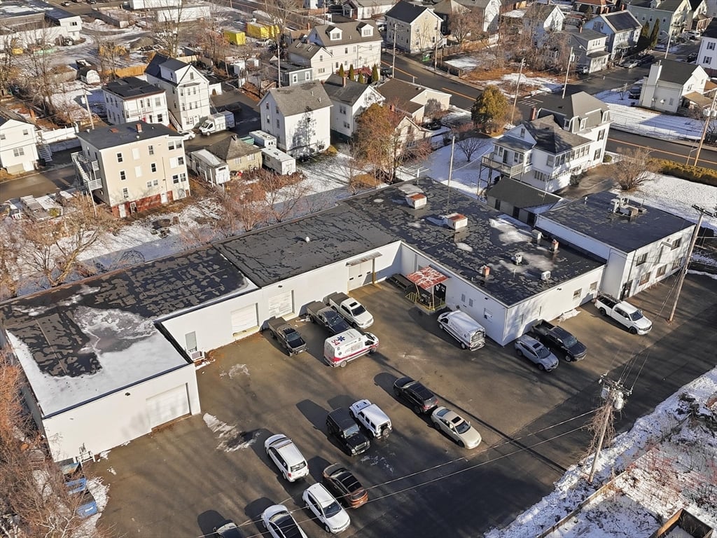 7 Stewart St, Haverhill, MA 01830