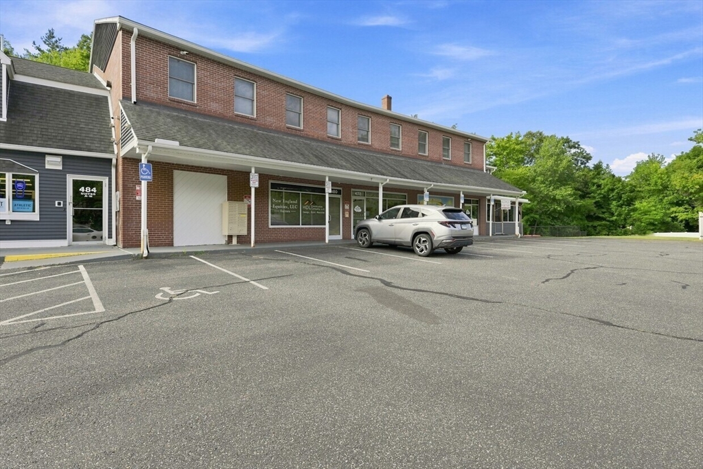 תמונה של הנכס: 478-488 Main St, Hampden