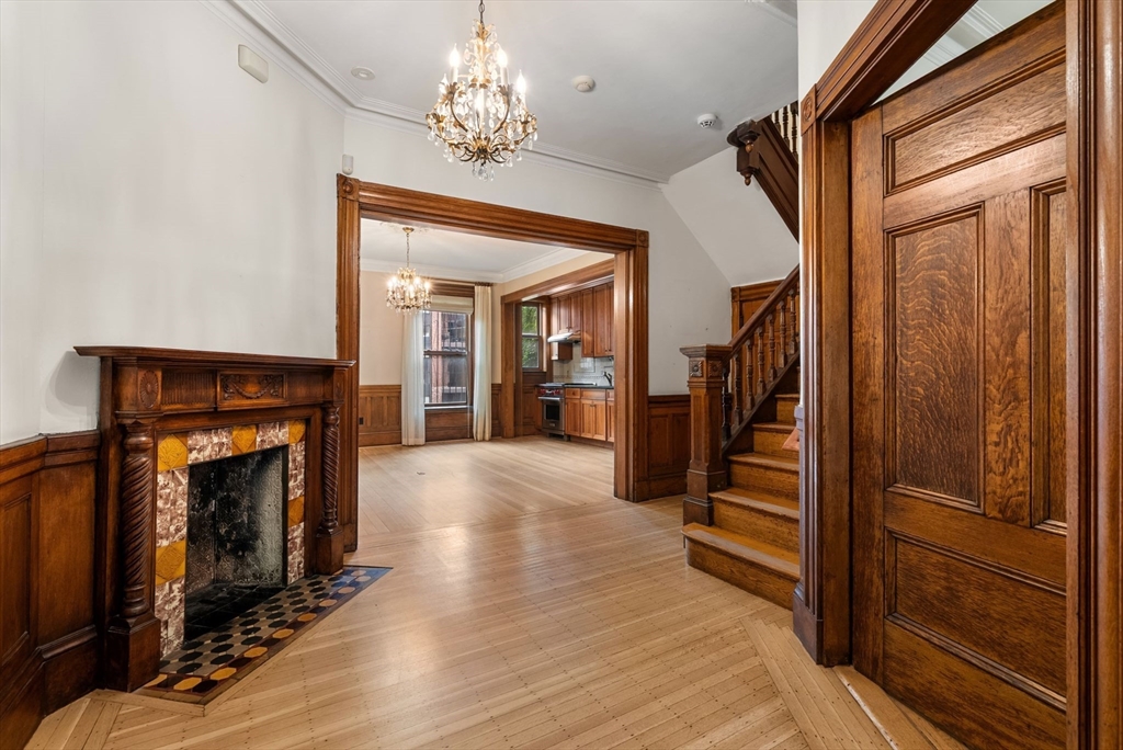 房源照片：23 Cumberland St, Boston