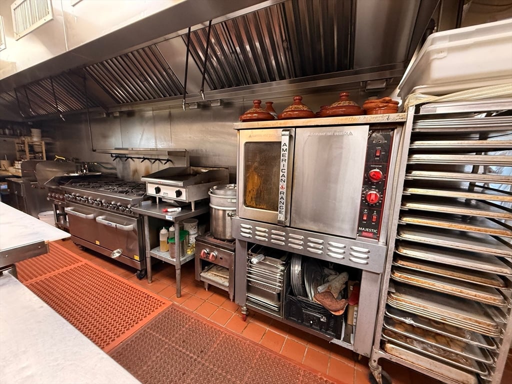 9999 Copland St, Quincy, MA 02169