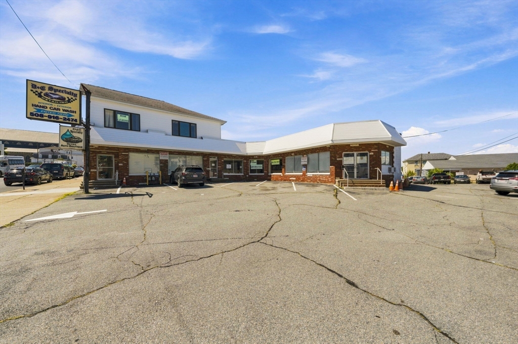房源照片:1467 S Main St, Fall River