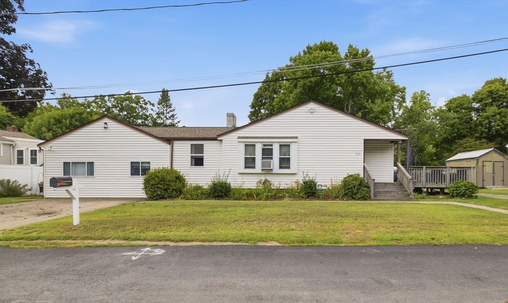 房源照片：1075 W elm St Extension, Brockton