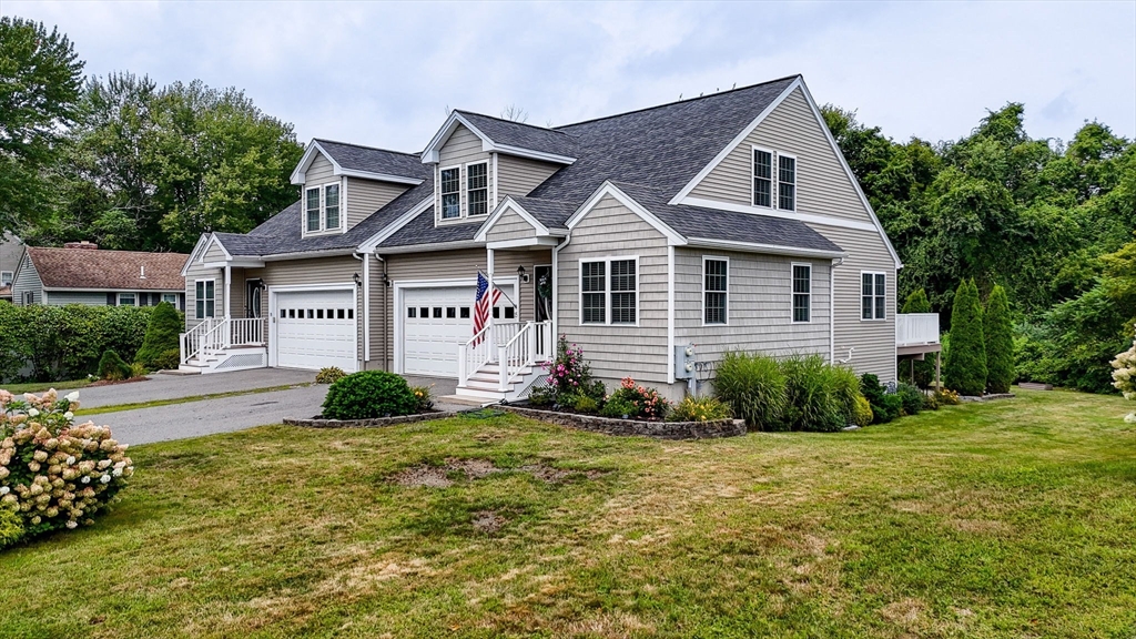 תמונה של הנכס: 15 Whitney St #15, Haverhill