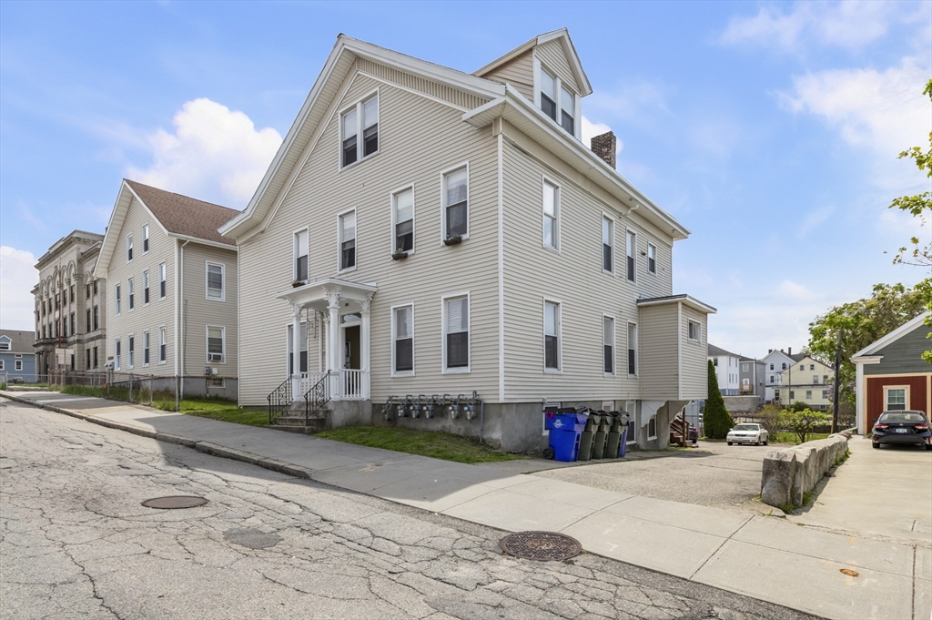 房源照片：381 Pine St, Fall River