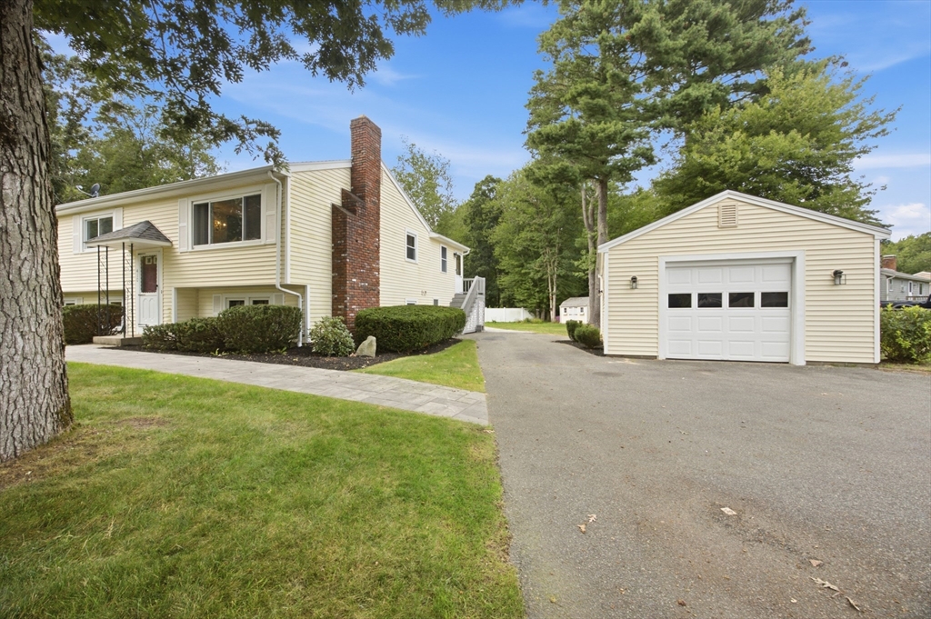 תמונה של הנכס: 410 Crescent St, East Bridgewater