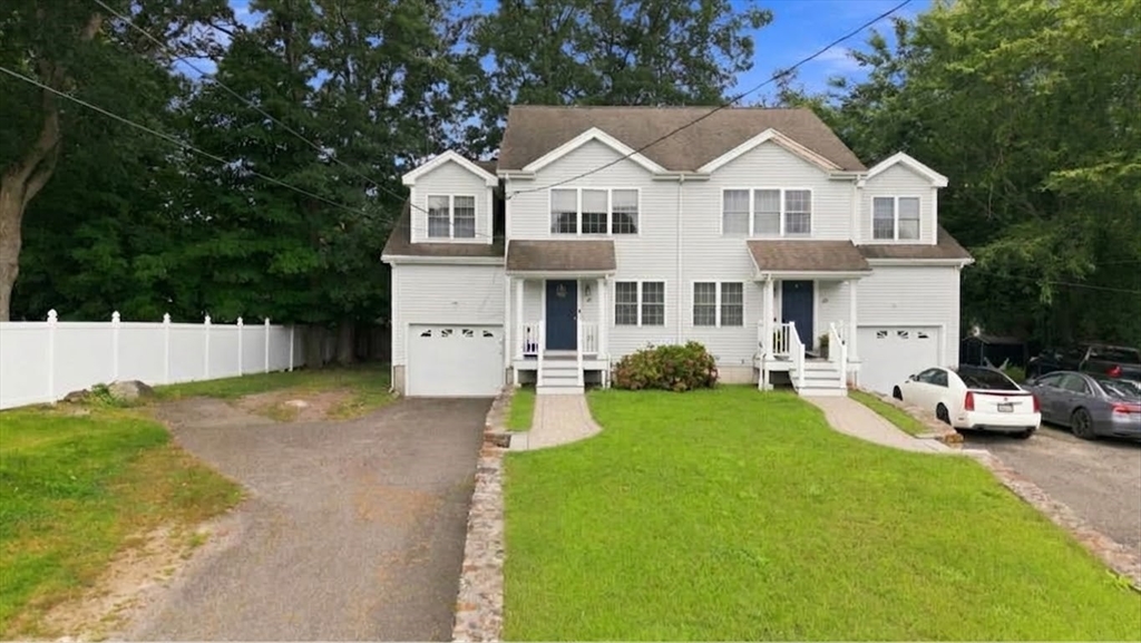 תמונה של הנכס: 26 Vine St #26, Milford