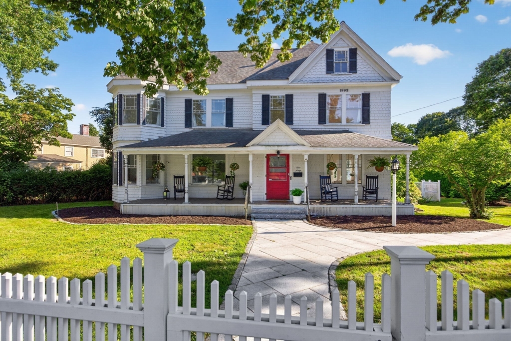 תמונה של הנכס: 1 Main St, Falmouth