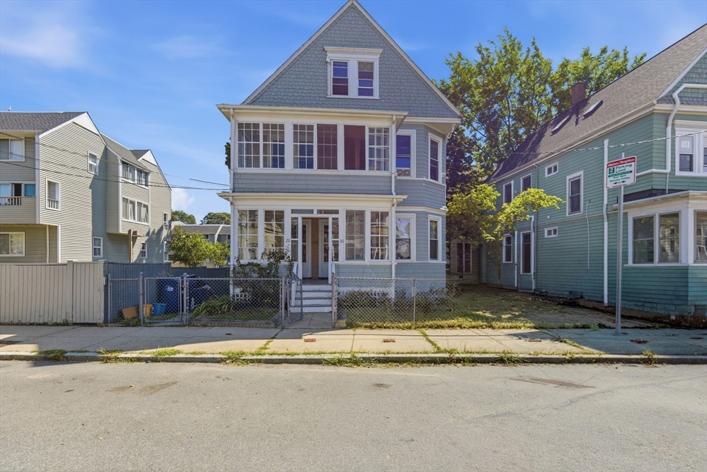 房源照片:28-30 Etna St, Boston