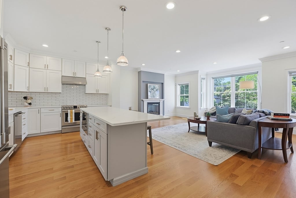 47 Mansfield St #45, Boston