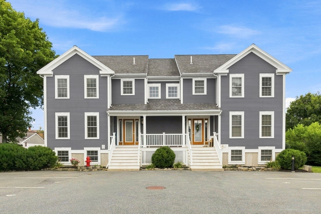 תמונה של הנכס: 12 Cherry St #4, Danvers