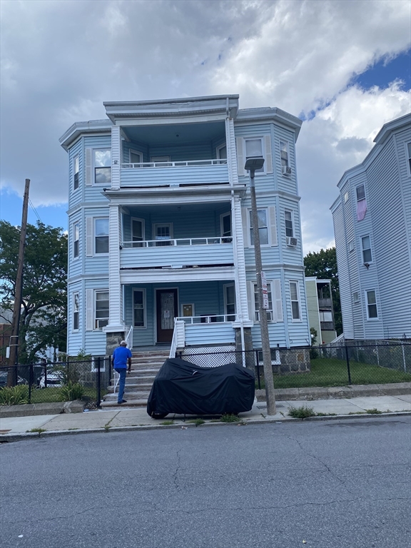תמונה של הנכס: 40 Woolson St, Boston
