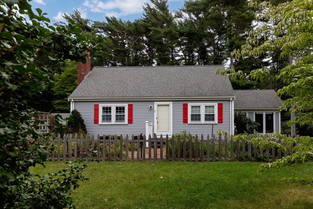 房源照片：24 Fresh Pond Cir, Plymouth