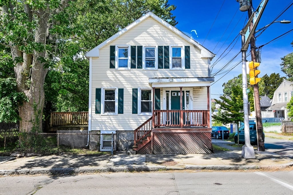 תמונה של הנכס: 309 Cottage St, New Bedford