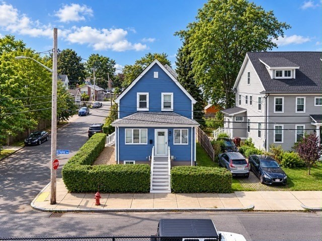 תמונה של הנכס: 81 Tapley Ave, Revere