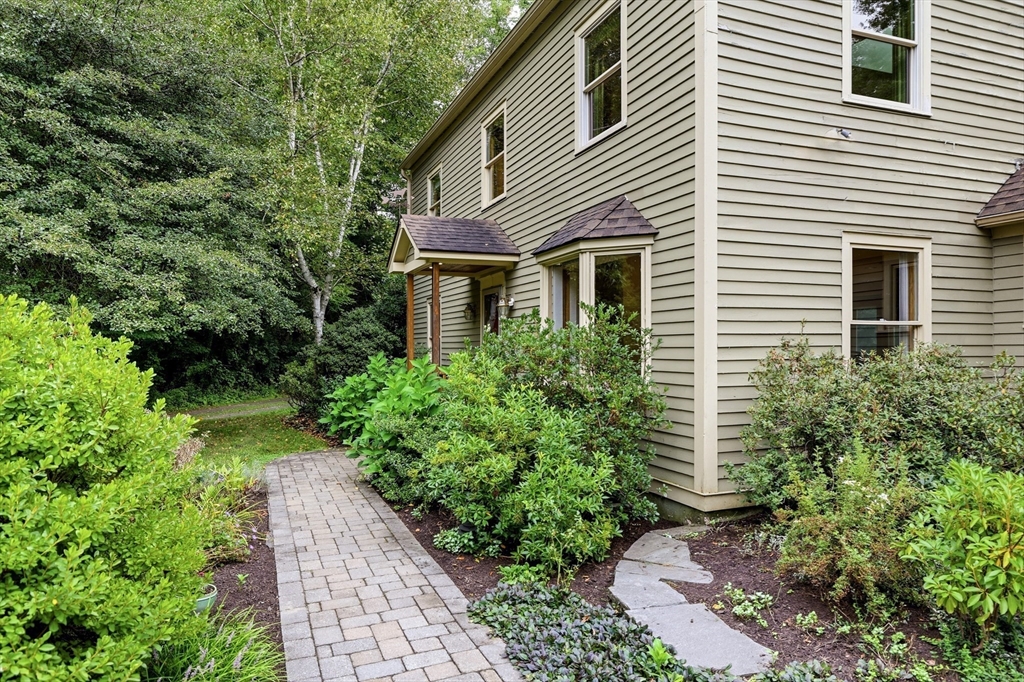 תמונה של הנכס: 16 Birch Ln, Northampton