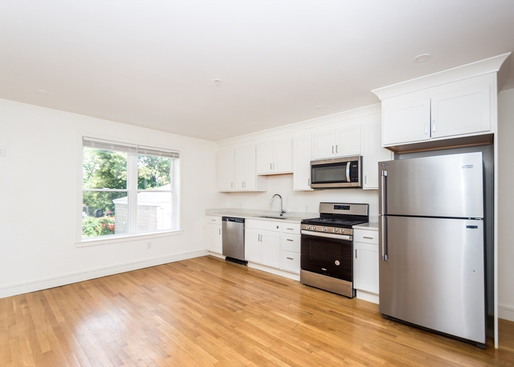 房源照片：92 BROWN STREET #1, Waltham