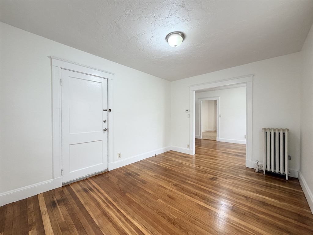 תמונה של הנכס: 8 Kent St #1R, Quincy