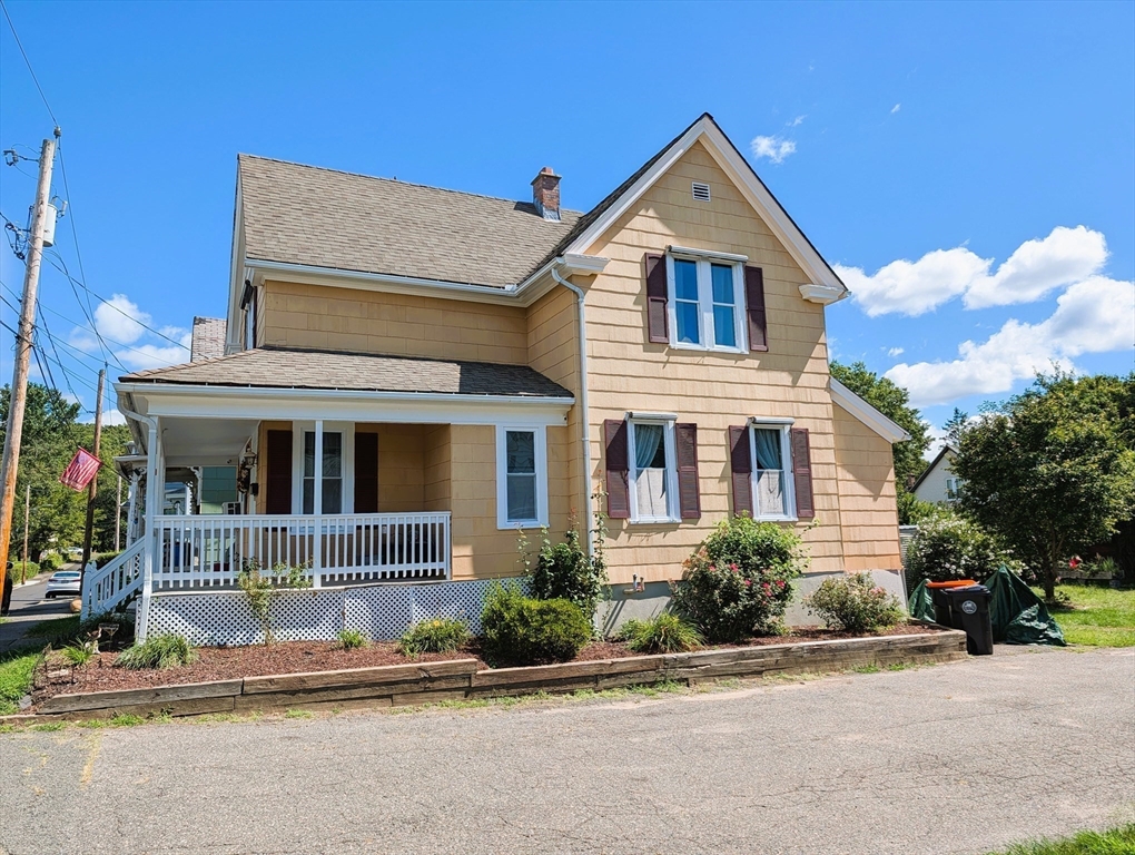 תמונה של הנכס: 27 South Street, South Hadley