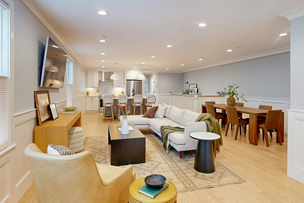 房源照片：613 E 6Th Street #1, Boston