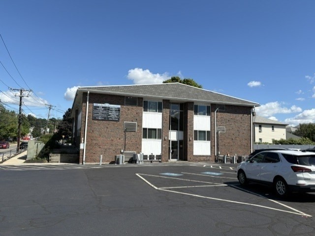 תמונה של הנכס: 32 South St #100, Waltham