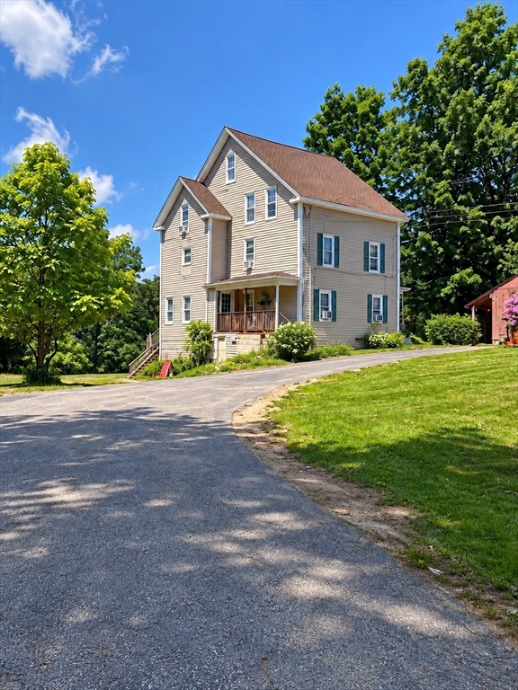 房源照片:73 S Main St, North Brookfield