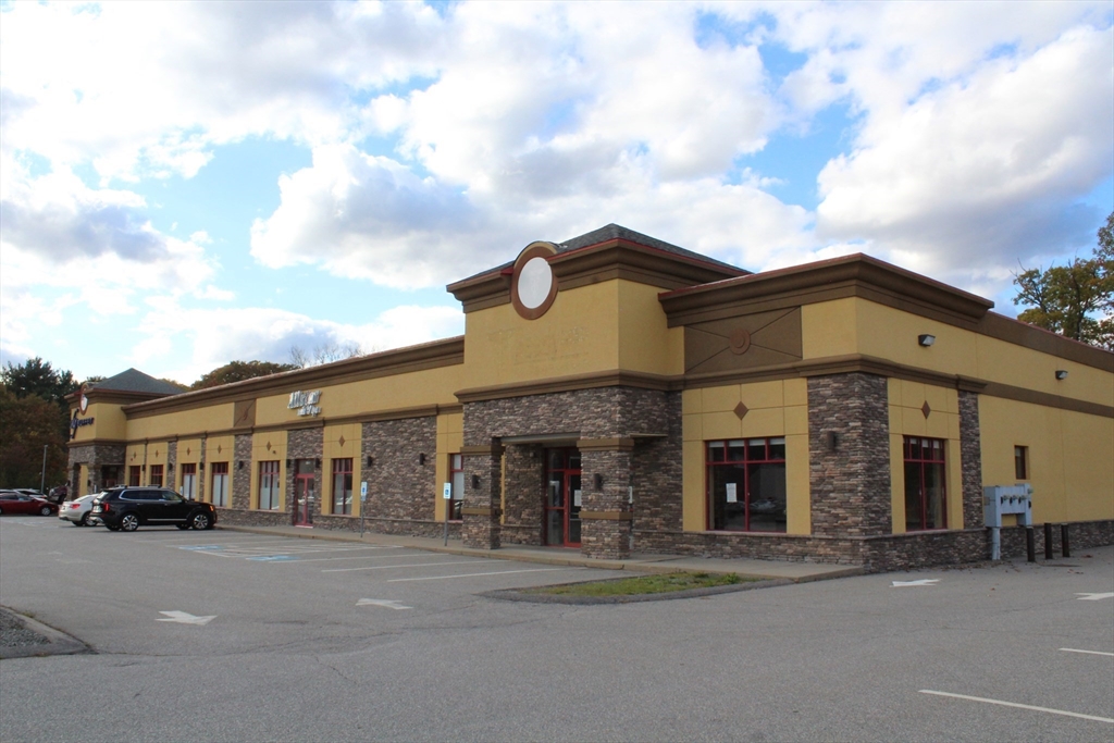 房源照片：340 E Main St (Rt 16) #3, Milford