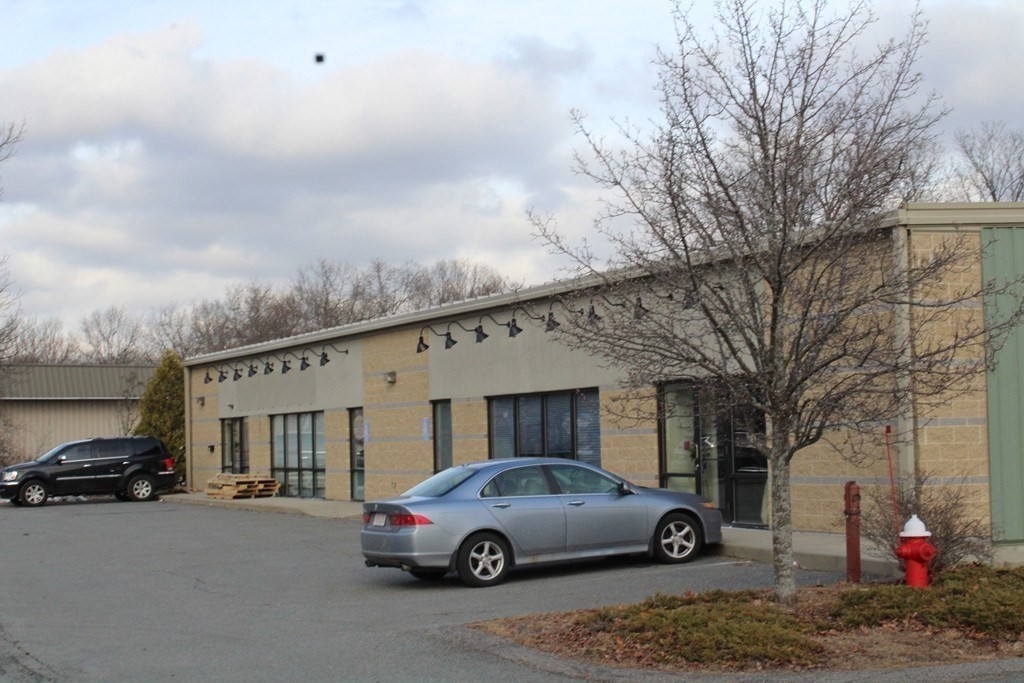 房源照片：51 Sumner St #1, Milford