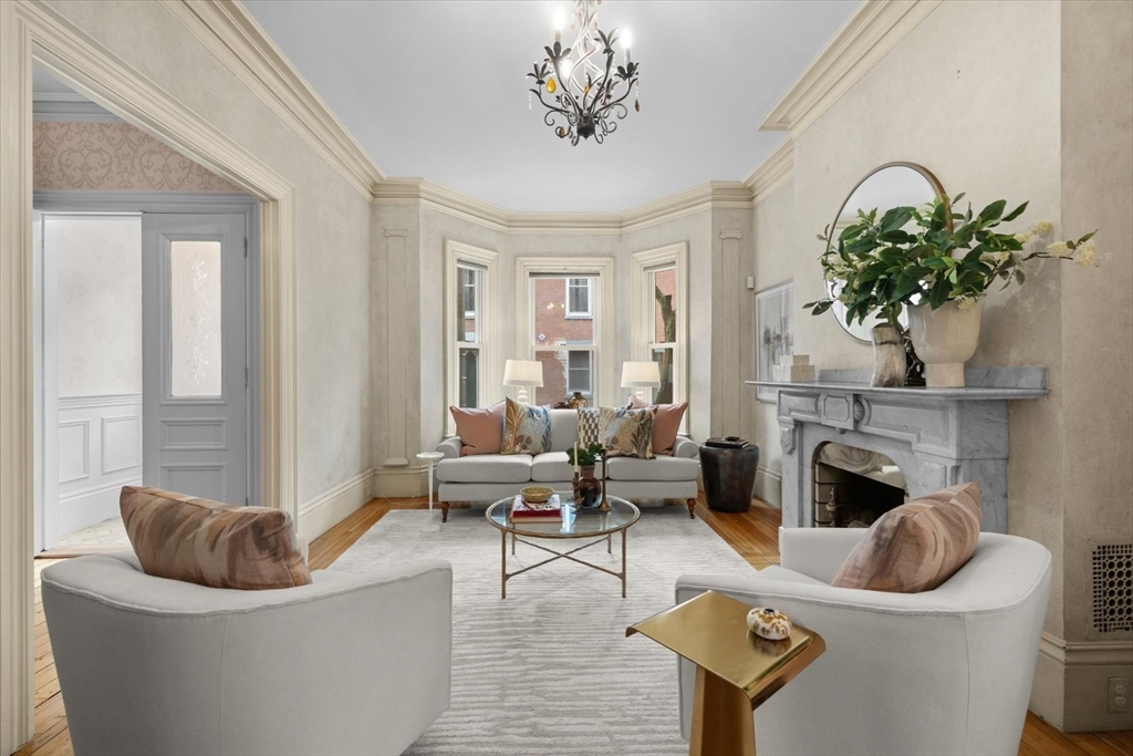 תמונה של הנכס: 12 Auburn Street, Boston