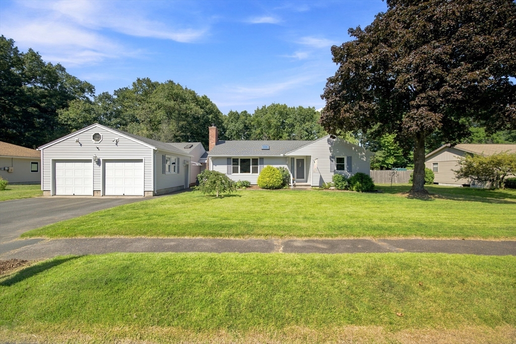 תמונה של הנכס: 47 Overlook Dr, Easthampton