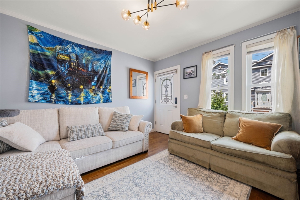 房源照片：53 Myrtle St #2, Waltham