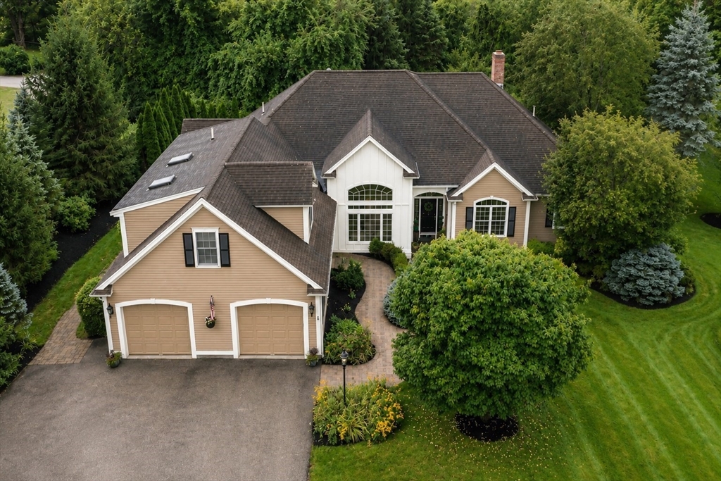 תמונה של הנכס: 6 Watkins Ln, Southborough