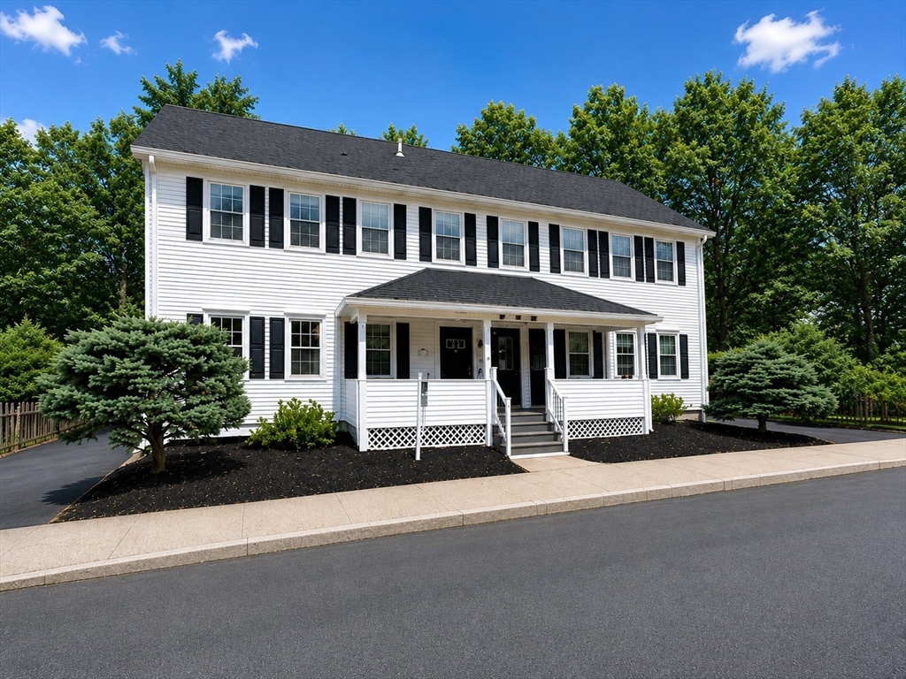 תמונה של הנכס: 36 Center Street #b, Andover