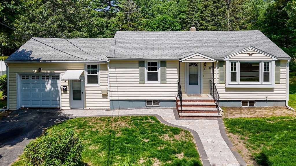 תמונה של הנכס: 9 Hinckley Rd, Tewksbury