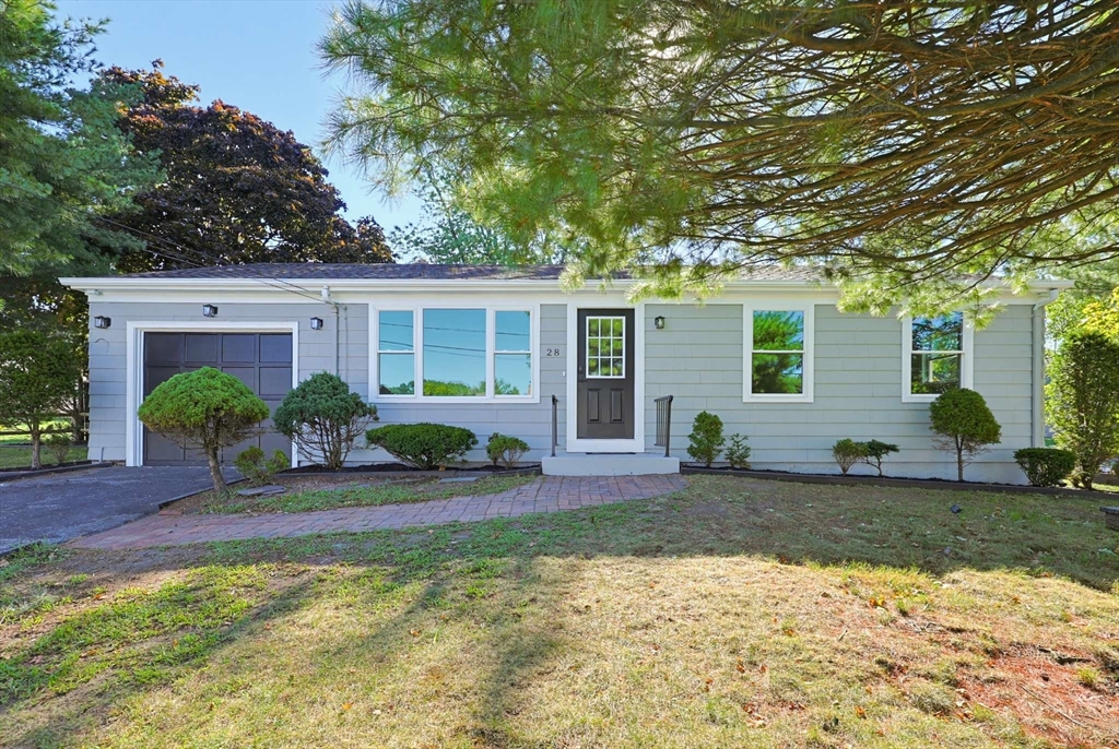 תמונה של הנכס: 28 Deerfield Rd, Attleboro