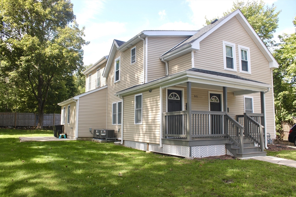 תמונה של הנכס: 971 Washington St #1, Stoughton
