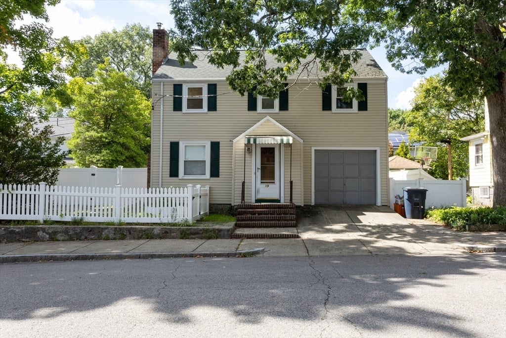 房源照片：19 Eastland Rd, Boston