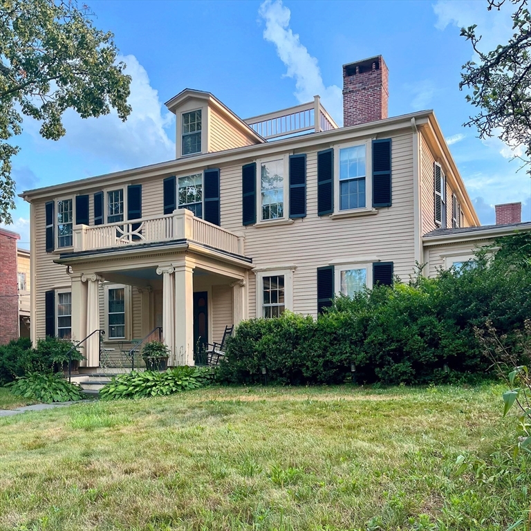 房源照片：64 Bartlett St #4, Boston