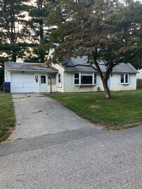 תמונה של הנכס: 12 Hadley Rd, Methuen