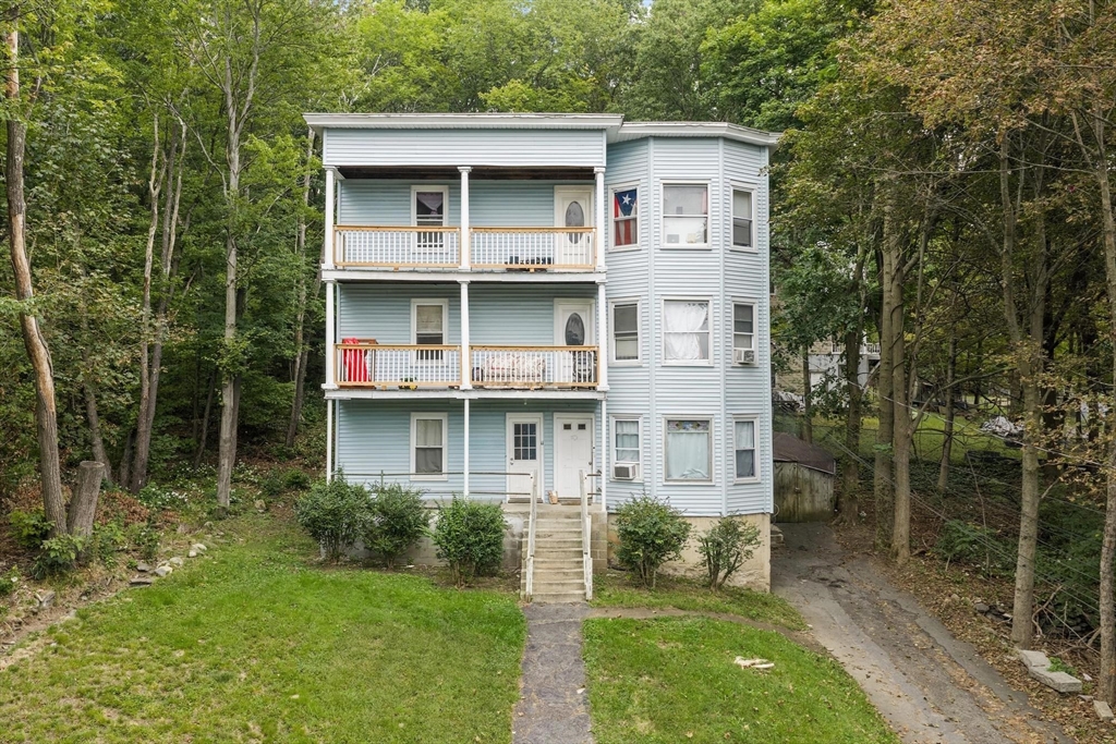 תמונה של הנכס: 11 Nutting St, Fitchburg