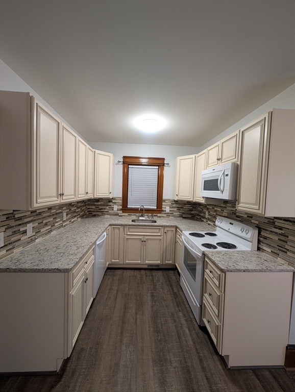 תמונה של הנכס: 8 Howard Ave #1, Attleboro