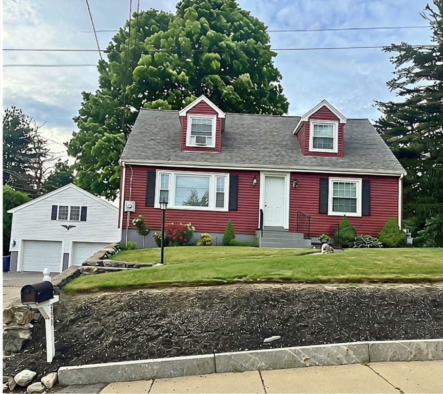 תמונה של הנכס: 351 Elm St, Marlborough