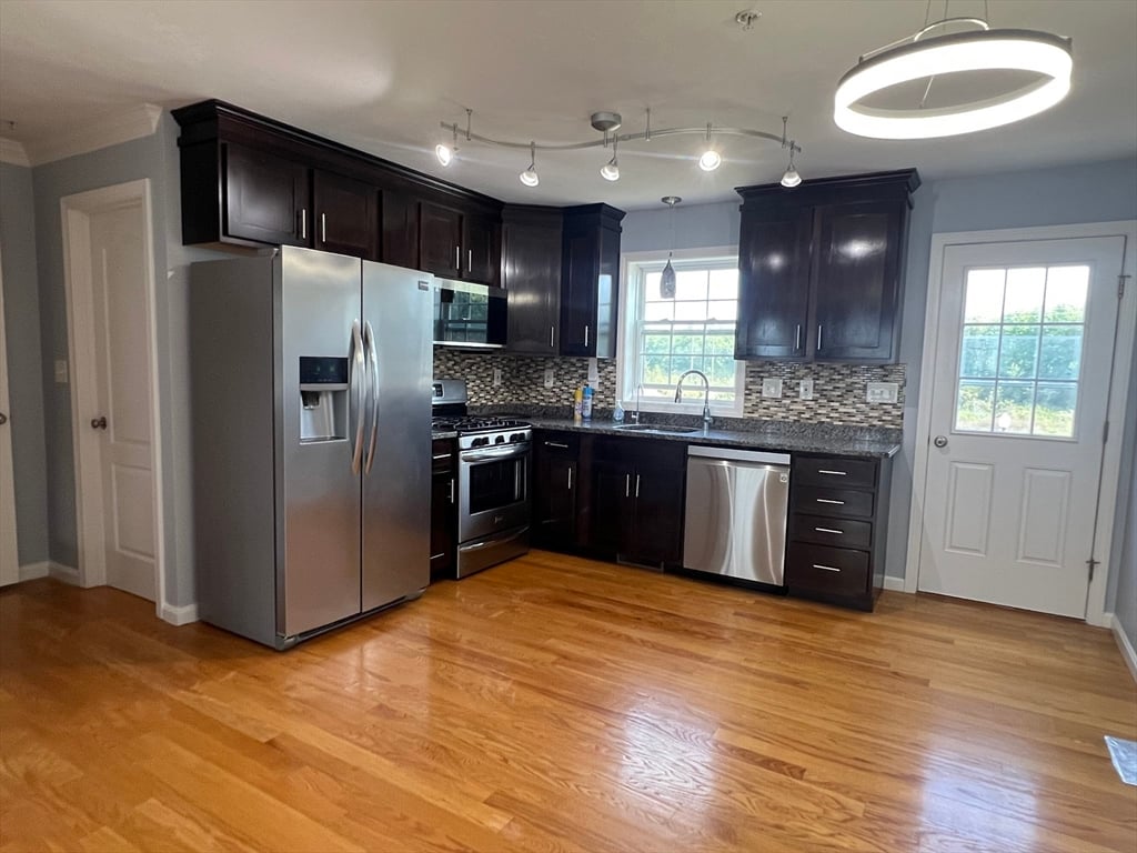 תמונה של הנכס: 3 Bandon Cir #3, Westford