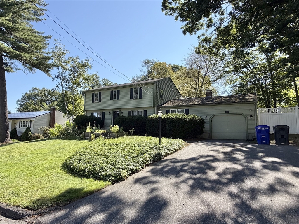 房源照片:8 Robin Rd, Milford