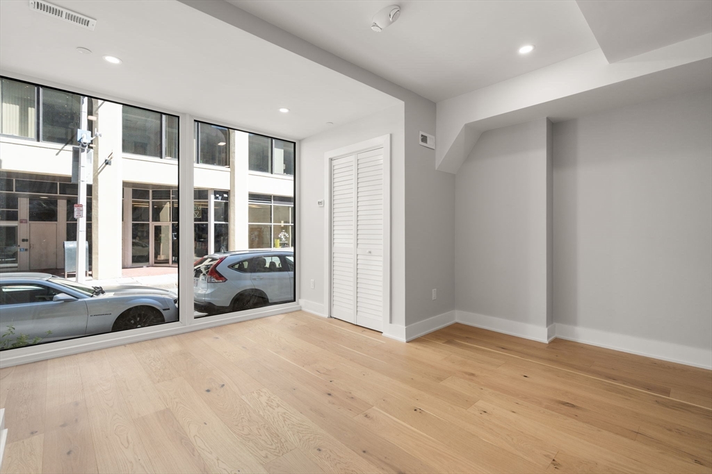 תמונה של הנכס: 230 Friend Street #1, Boston