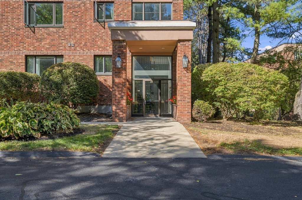 房源照片：12 Ledgewood Way #21, Peabody
