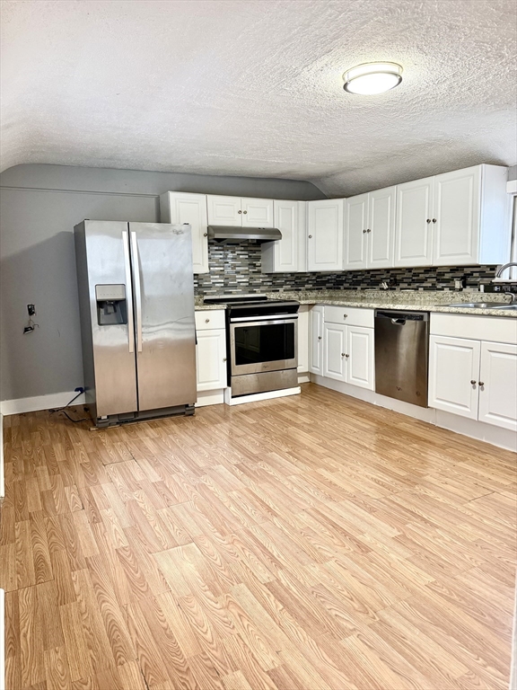 תמונה של הנכס: 34 Grove St #2, Lynn