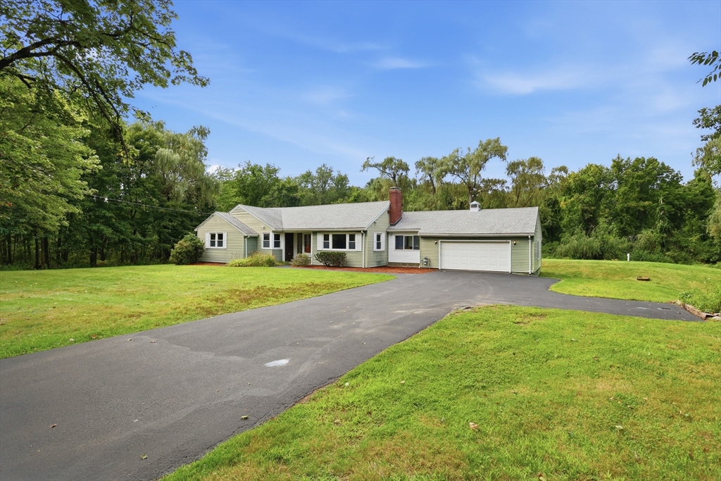 房源照片：501 Newtown Road, Littleton
